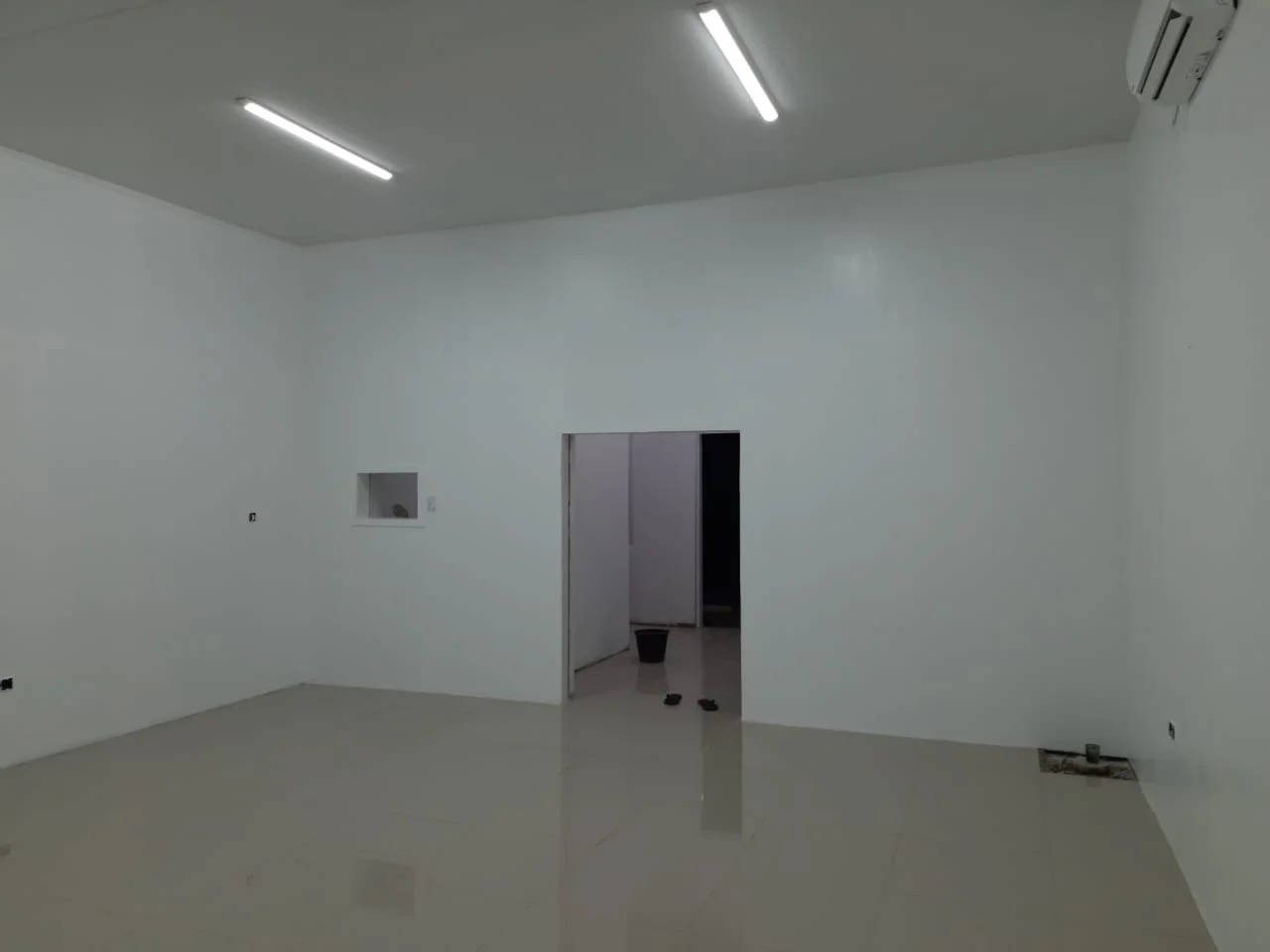 Penyediaan dan pemasangan Timbal (Kaca PB)